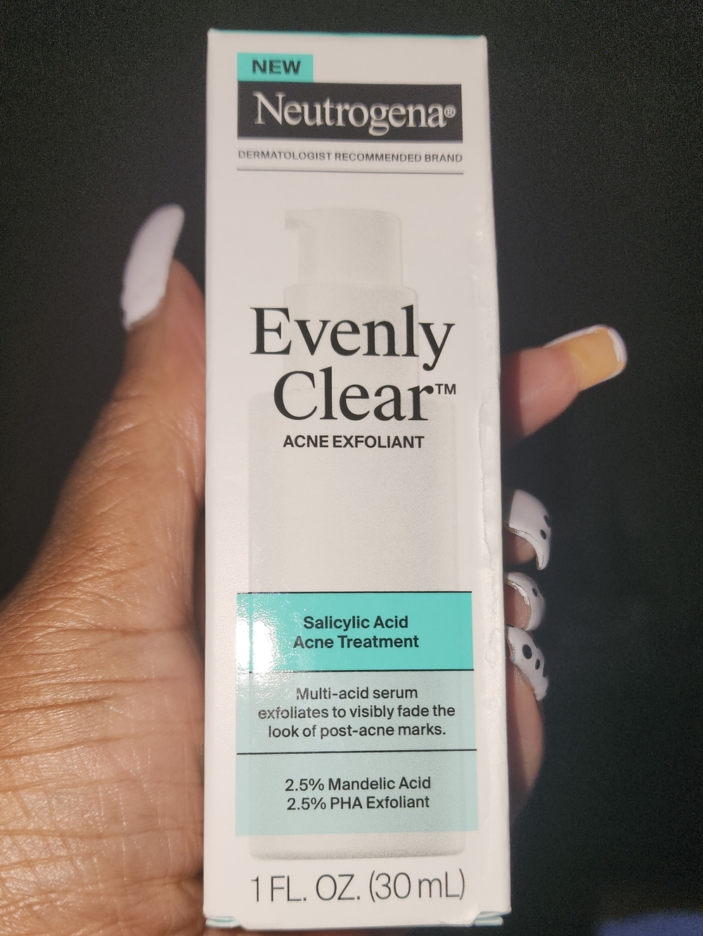 Neutrogena Evenly Clear Acne Exfoliant